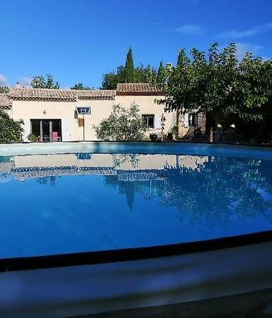 Le Cabanon Apartment Crillon le Brave Bagian luar foto