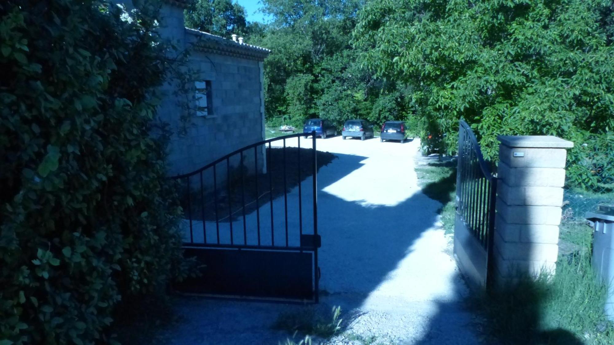 Le Cabanon Apartment Crillon le Brave Bagian luar foto